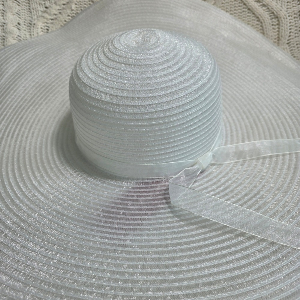 Giovannio Floppy Sun Hat White SUPER Wide 9" Brim Ribbon Womens OSFM New